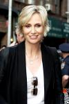 'Glee' Star Jane Lynch Has 'Ring and Everything' for Upcoming Marriage