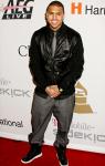 Chris Brown Yelling at Radio DJ, Walking Out of Interview