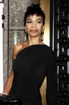 Michelle Williams Flattered by Butt Implant Rumor