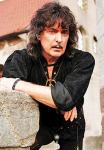 Former Deep Purple Star Ritchie Blackmore Is Dad Again at 65