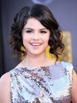 Selena Gomez Declares Her Single Status