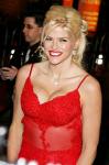 Anna Nicole Smith Is Said Taking Drugs for Chronic Pain Syndrome