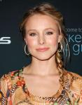 Kristen Bell Appears Seductive in New 'Burlesque' Image