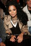 Janet Jackson Considers to Go Indie for Next Album