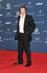 Hugh Grant Admitted to Smuggling Turkey Rugs and Caught