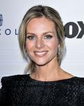 'Glee' Star Jessalyn Gilsig Files for Divorce From Husband