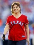 Video: Kelly Clarkson Singing National Anthem at World Series