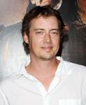 Jason London Engaged to Girlfriend of Two Years