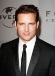 Peter Facinelli Struggling to Shoot Two 'Twilight' Movies