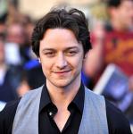 James McAvoy Offers to Play Elton John in Upcoming Biopic