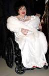 Elizabeth Taylor Late to Her Own Funeral