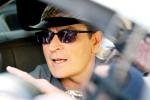 Charlie Sheen Gives Twin Kids to Cop After Losing Custody