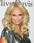 Kristin Chenoweth's Worry Over Dog's Illness