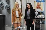 CBS Grants '2 Broke Girls' a Full Season Order