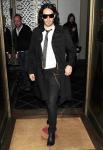 Russell Brand Offers to Pay for Broken Window in Phone Snatching Incident
