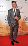 Zac Efron Welcomed by Screaming Fans at 'Lucky One' Sydney Premiere