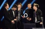 Video: Harry Styles Late for BRIT Awards Speech Because He's Taking a Pee