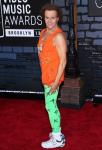 Richard Simmons 'Touched' by Fans' Support Following Knee Injury