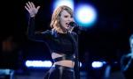 Video: Taylor Swift Performs 'Blank Space' on 'The Voice'