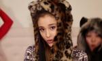 Ariana Grande Premieres Cute 'Santa Tell Me' Music Video