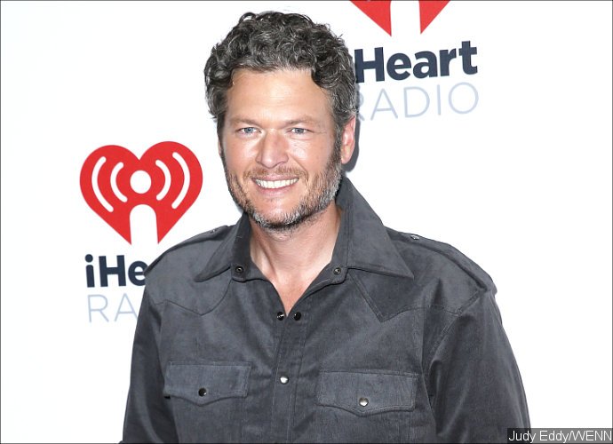 Blake Shelton Goes on Hilarious Twitter Rant After He Read False Reports About Him