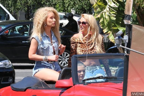 Britney Spears' 'Pretty Girls' Ft. Iggy Azalea Arrives Online