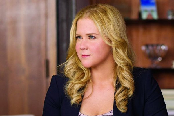 Celebs Rave About Amy Schumer's 'Trainwreck' on Twitter