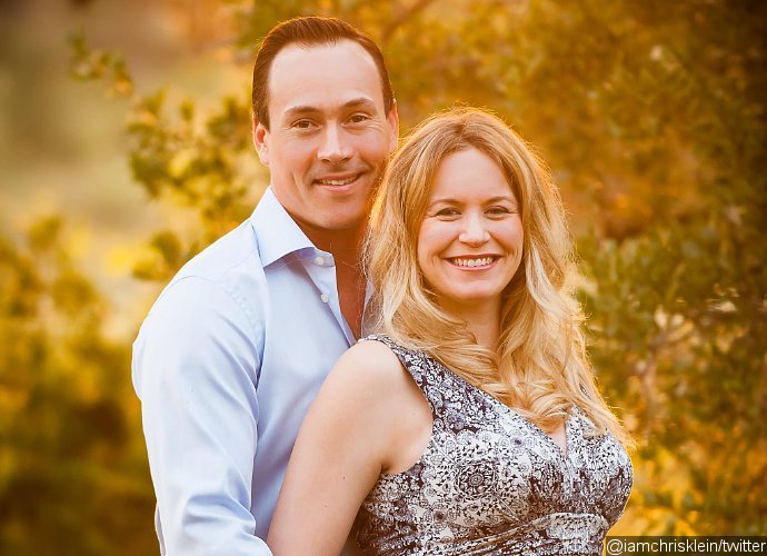 Chris Klein Welcomes First Child With Wife, Shares First Photos of Cute Baby Boy