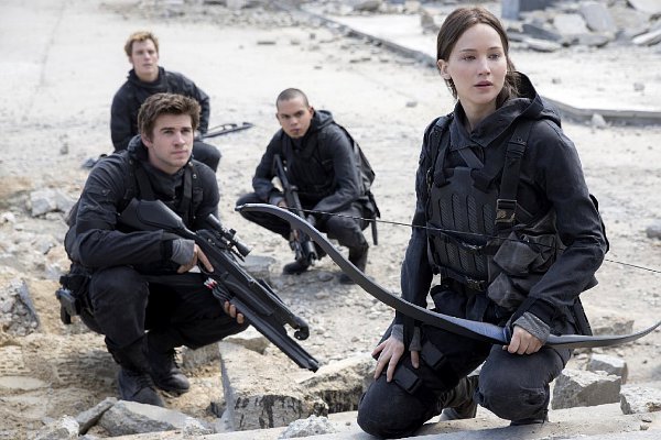 Comic-Con: 'The Hunger Games: Mockingjay, Part 2' Reveals First Trailer