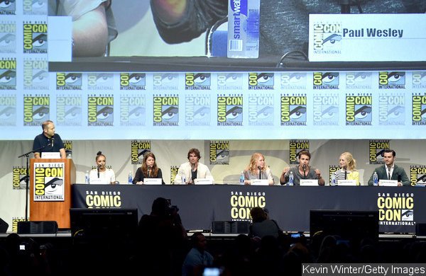 Comic-Con: 'The Vampire Diaries' Stars Teases Old Damon and Steroline