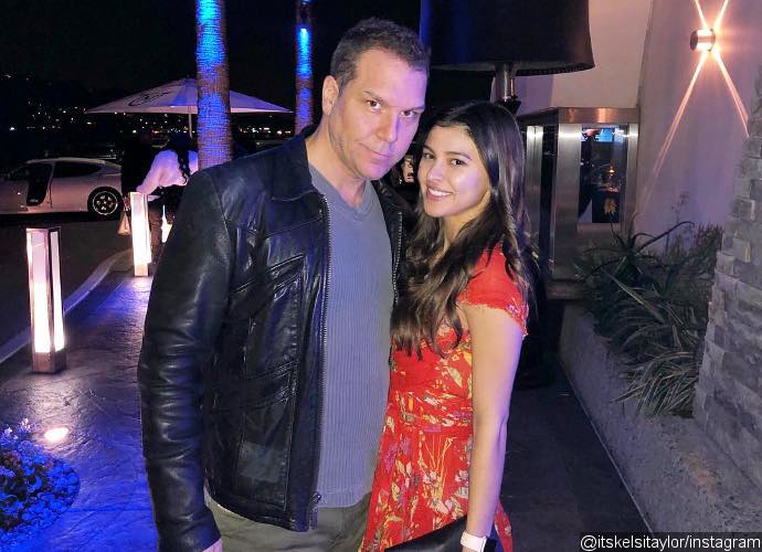 Dane Cook Gets Steamy With His 19-Year-Old Girlfriend During Hawaiian Getaway