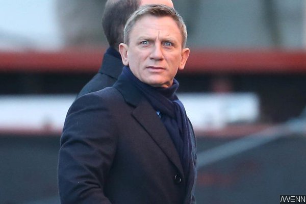 Daniel Craig Undergoes Surgery After Getting Injured on Set of 'Spectre'