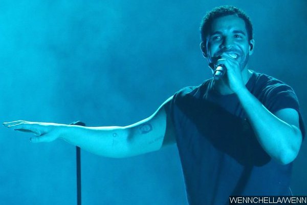 Drake Debuts New Freestyle at Detroit Show