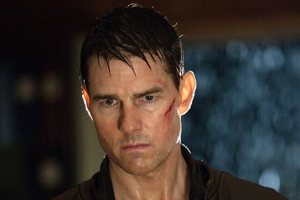 Edward Zwick in Talks to Direct Tom Cruise's 'Jack Reacher' Sequel