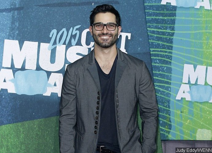 Get Your First Look at Tyler Hoechlin as Clark Kent on 'Supergirl'