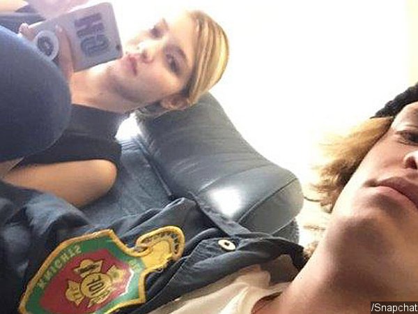 Exes Gigi Hadid and Cody Simpson Seated Next to Each Other on Plane