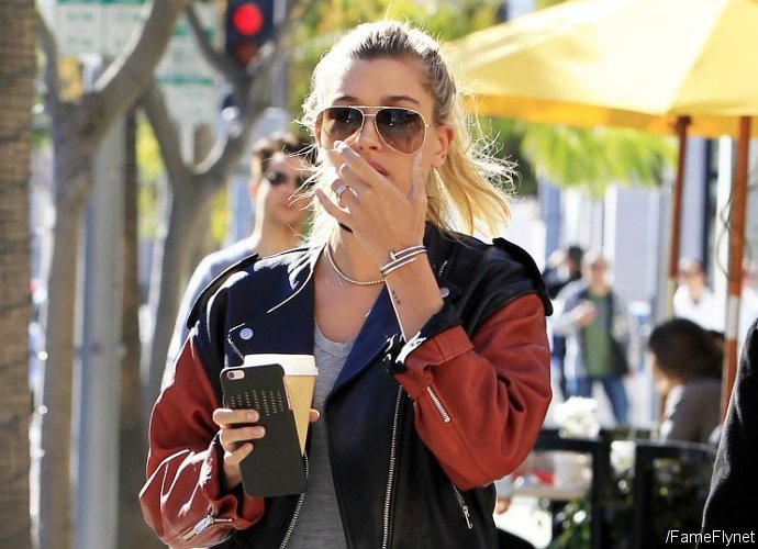 Hailey Baldwin Flashes New Ring. Is That From Justin Bieber?