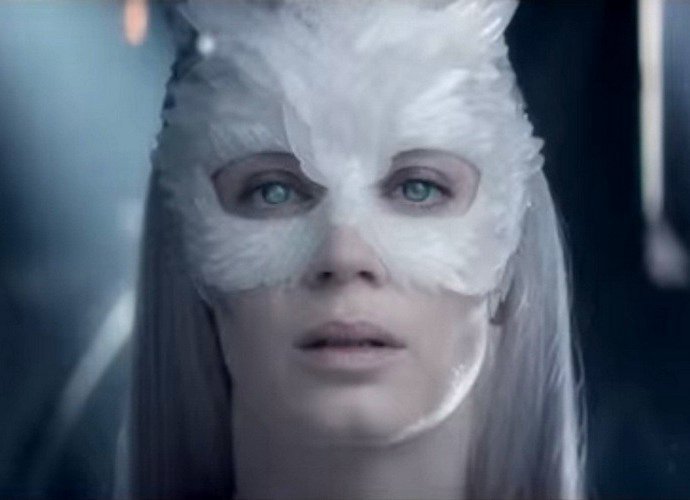'Huntsman: Winter's War' New Trailer Reveals the Betrayal That Breaks Emily Blunt