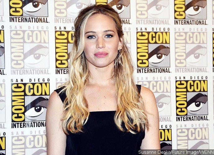 Jennifer Lawrence Exits 'The Rosie Project', Eyes Darren Aronofsky's Indie Film