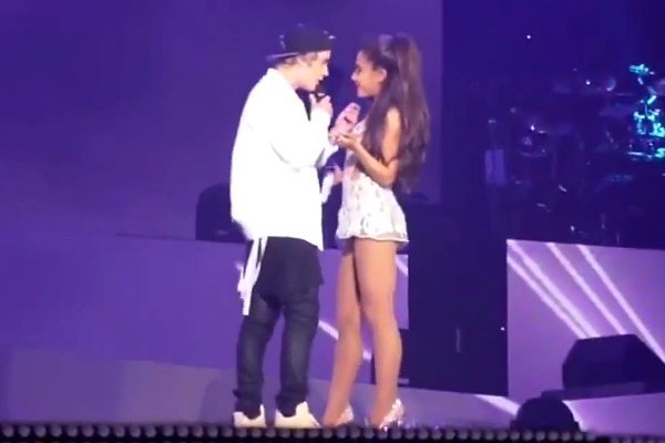 Video: Justin Bieber Flubs Lyrics as He Makes Surprise Appearance at Ariana Grande's Concert