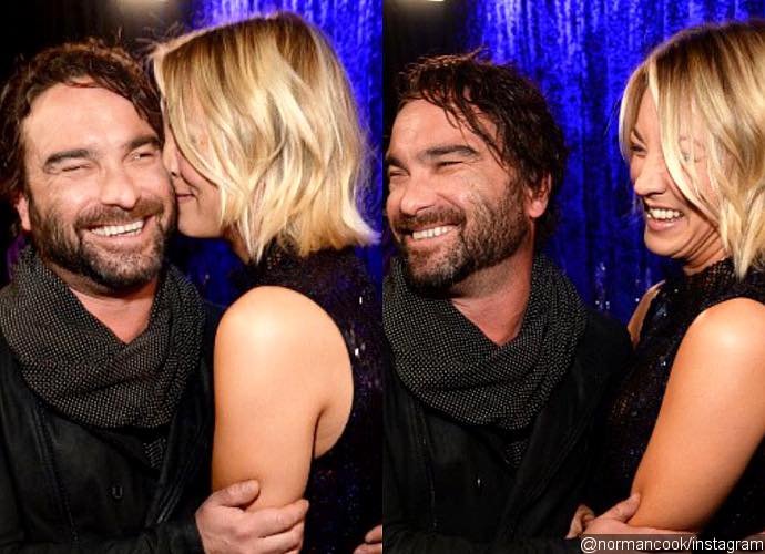 Kaley Cuoco Denies Dating Johnny Galecki With PDA Picture