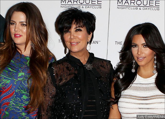 What's Kim and Khloe Kardashian's Bad Habit That Makes Kris Jenner 'Sick'