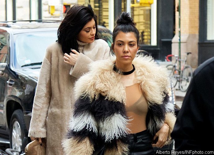 Hot Mom! Kourtney Kardashian Flashes Bra During Makeup-Free Outing With Kylie Jenner