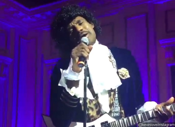 Video: LeBron James Performs 'Purple Rain' as Prince for Halloween