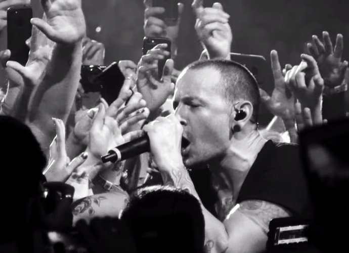 Linkin Park Shares Powerful Performance Video for 'Crawling'