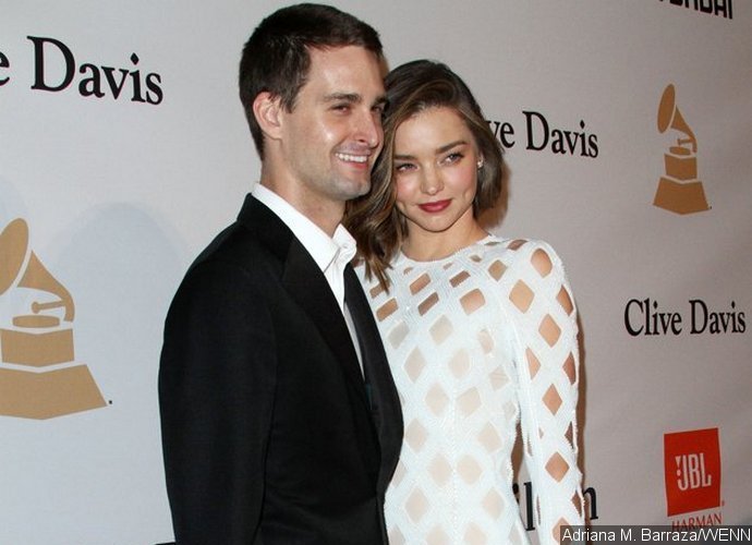 Miranda Kerr Engaged to Snapchat CEO Evan Spiegel - Check Out Her Ring!