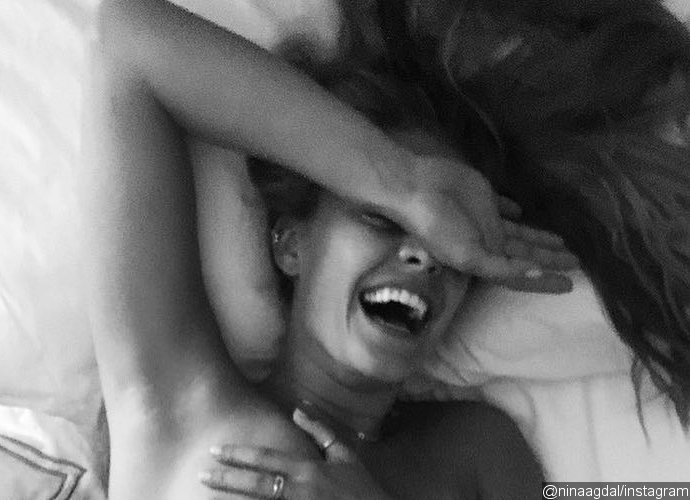 Nina Agdal Shows Leonardo DiCaprio What He's Missing With This New Naked Snap