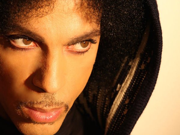 Prince Debuts New Song 'Stare' on Spotify a Month After Removing His Music From Service