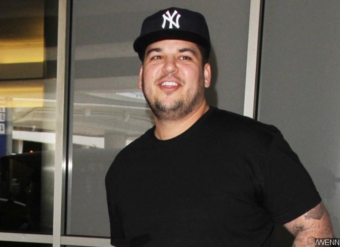 What Now? Rob Kardashian Deletes All Pictures and Unfollows Everyone on Instagram