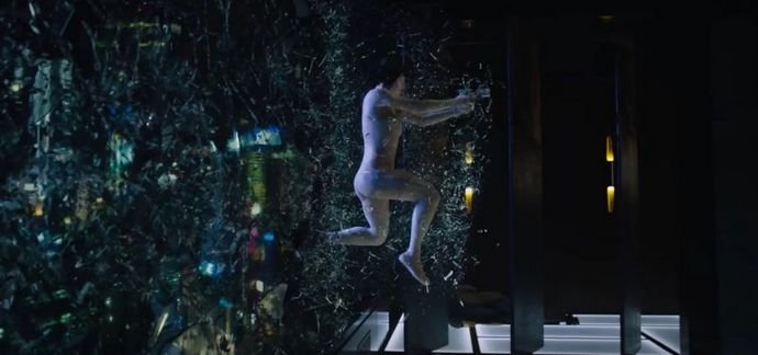 Scarlett Johansson Fights Without Clothes On in First Full Trailer of 'Ghost in the Shell'